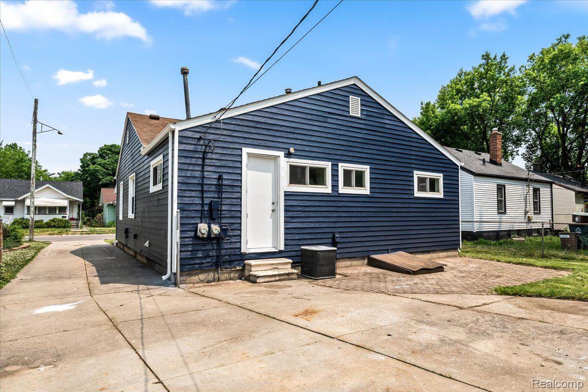 3147 Inman Street Ferndale, MI 48220 - Photo 18 of 22 Gallery Image 18