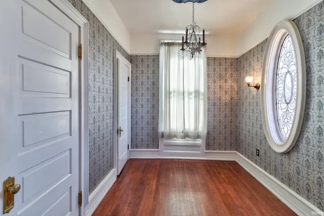 $379,000 | 315 Chandler Avenue, Evansville, IN 47713