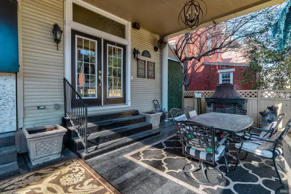 $359,900 | 315 Chandler Avenue, Evansville, IN 47713