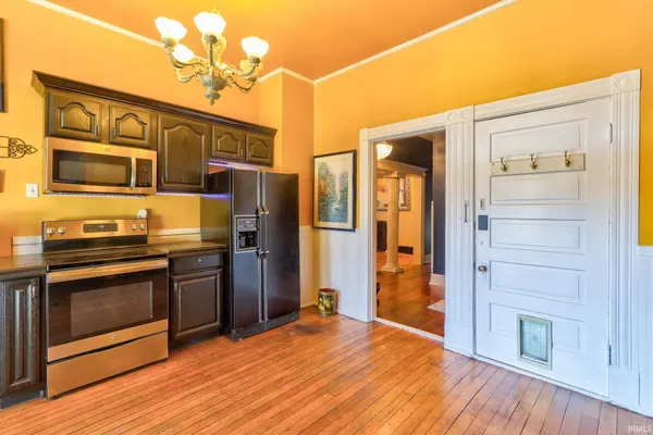 $359,900 | 315 Chandler Avenue, Evansville, IN 47713