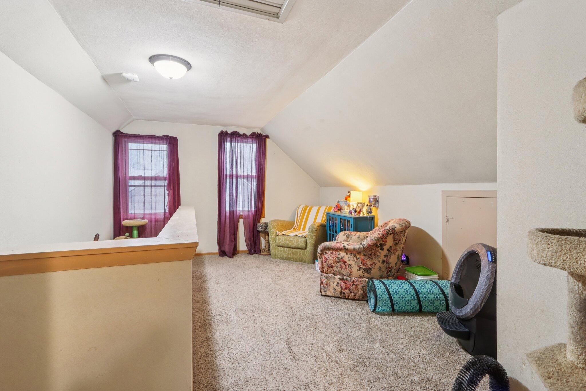 3781 South 21st Street Milwaukee, WI 53221 - Photo 11 of 23 Upper Level