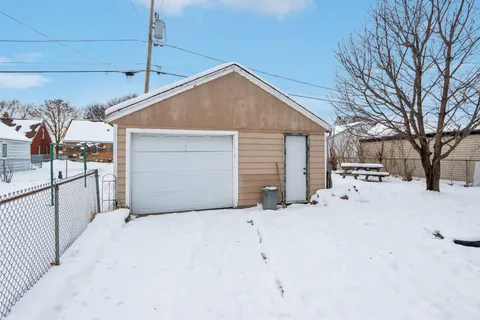 $224,500 | 3781 South 21st Street, Milwaukee, WI 53221