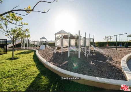 $1,100,000 | 1579 Calle Patricia, Pacific Palisades, CA 90272