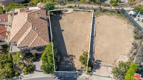 $1,100,000 | 1579 Calle Patricia, Pacific Palisades, CA 90272