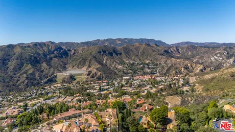 $1,100,000 | 1579 Calle Patricia, Pacific Palisades, CA 90272