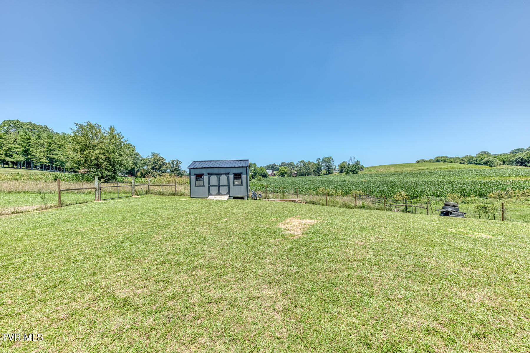 230 Bowmantown Church Road Limestone, TN 37681 - Photo 51 of 71 230 Bowmantown Church Rd-55