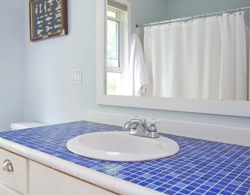 222 Mitchell Road Cape Elizabeth, ME 04107 - Photo 9 of 12 Bathroom.
