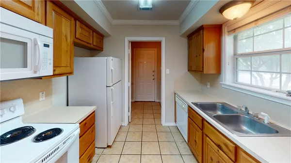 $1,550 | 2312 Cornell Drive, College Station, TX 77840