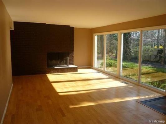 3293 Wendover Road Troy, MI 48084 - Photo 6 of 20 6.jpg
