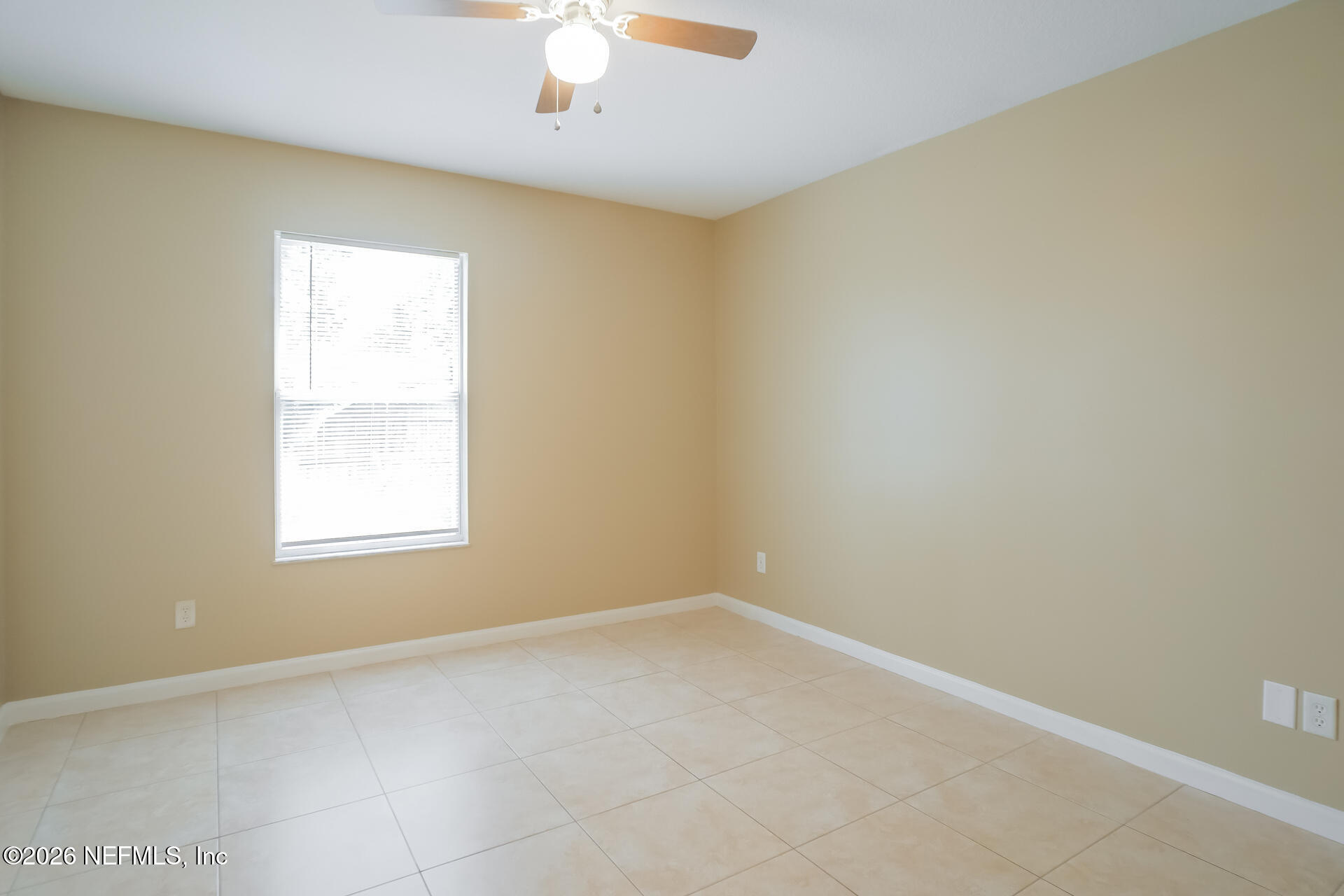 304 Segovia Road St. Augustine, FL 32086 - Photo 11 of 15 an empty room with a window
