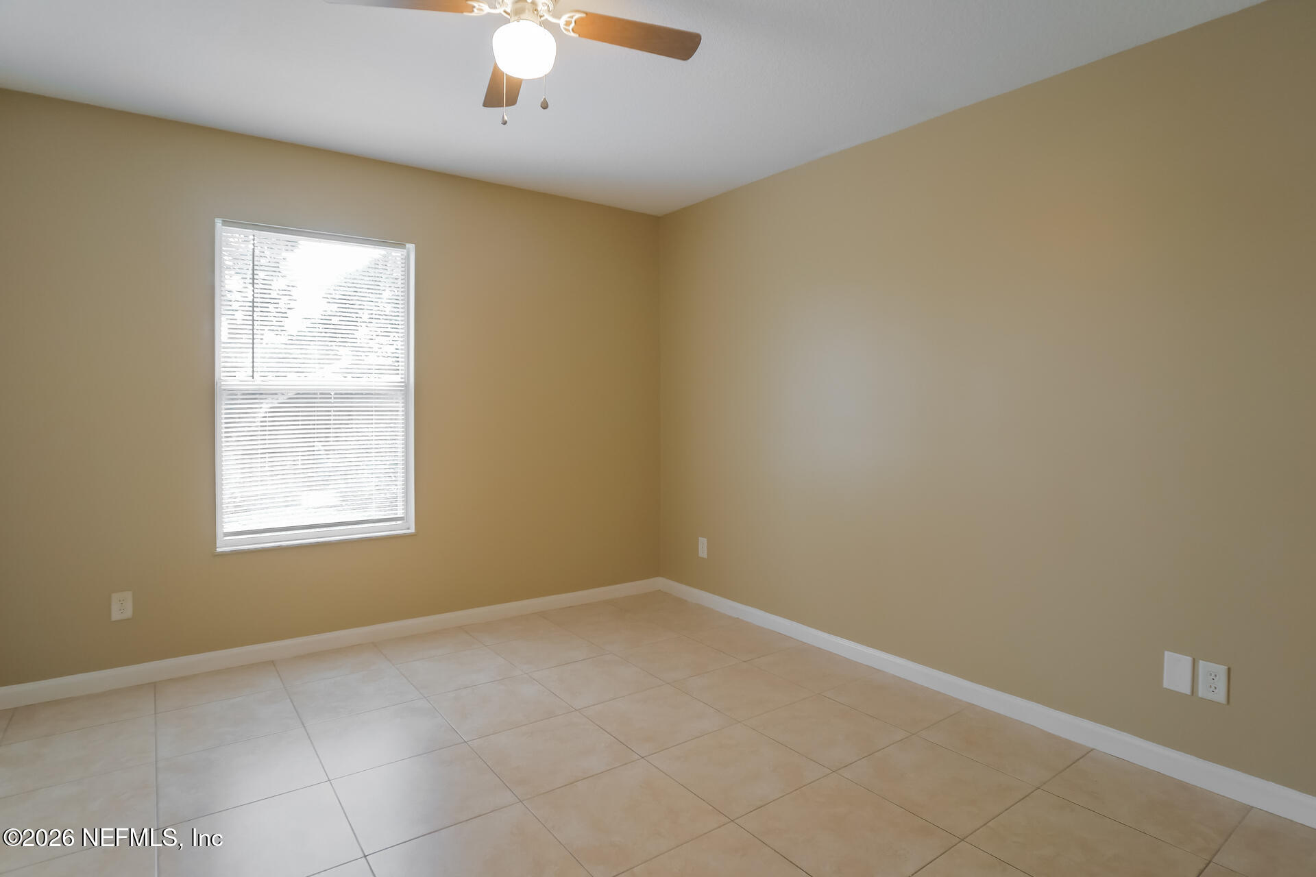 304 Segovia Road St. Augustine, FL 32086 - Photo 12 of 15 an empty room with a window