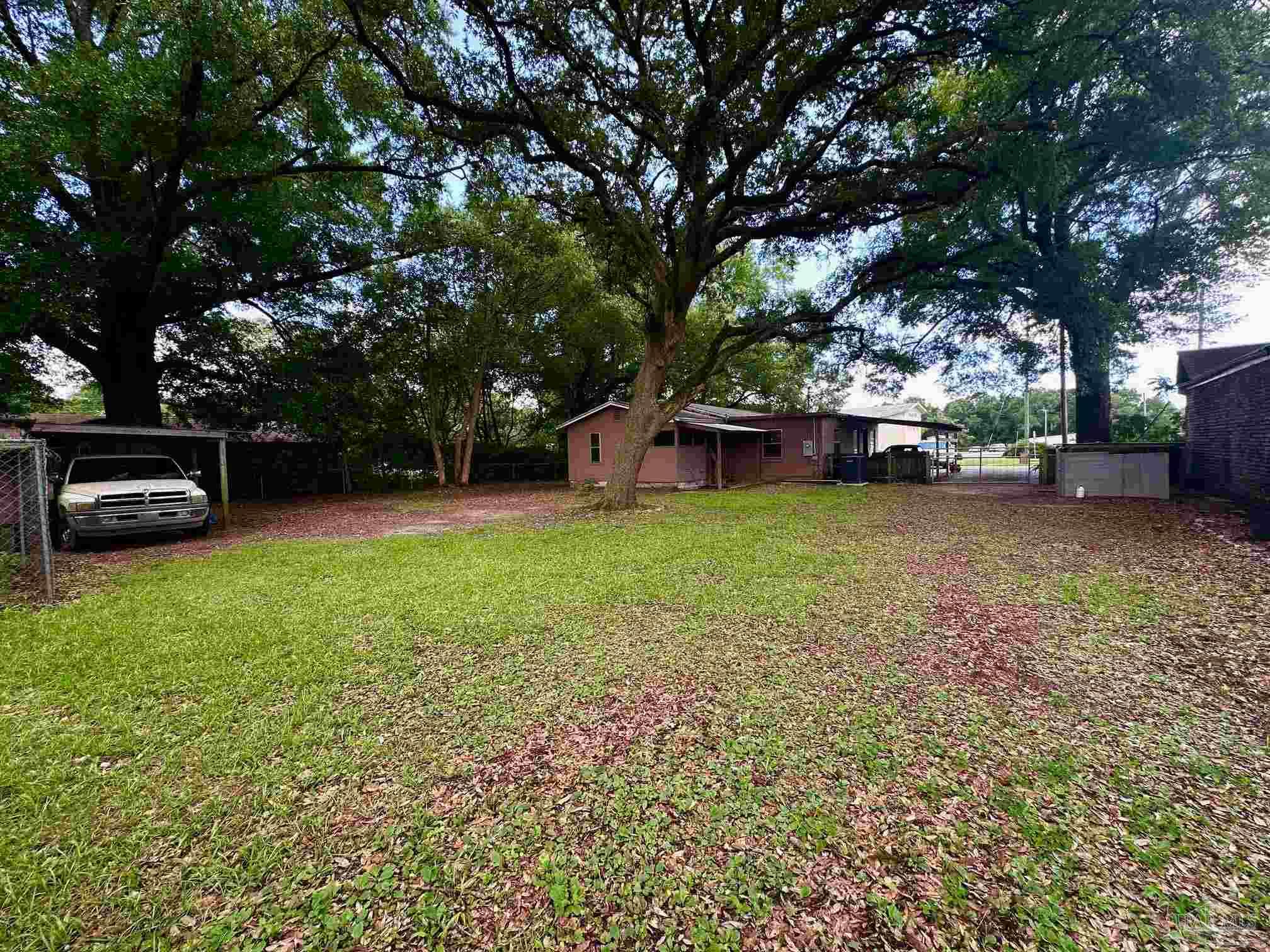 6414 Hamilton Bridge Road Milton, FL 32570 - Photo 8 of 17 Gallery Image 8