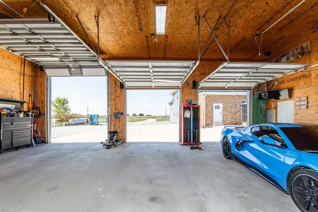 $815,000 | 27243 South 88th Avenue, Monee, IL 60449