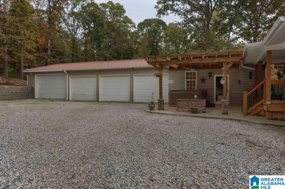 1402 Springhill Road Talladega, AL 35160 - Photo 3 of 23