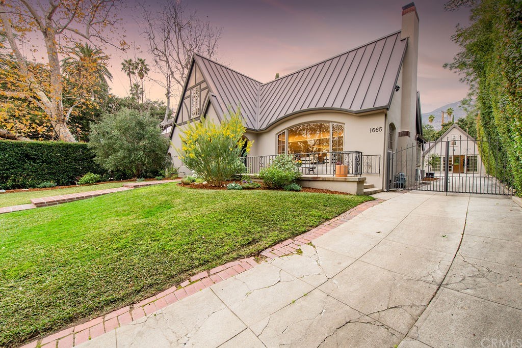 1665 Braeburn Road Altadena, CA 91001 - Photo 2 of 69