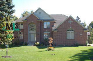 915 Ravenhill Road Rochester, MI 48309 - Photo 1 of 1 770133.JPG