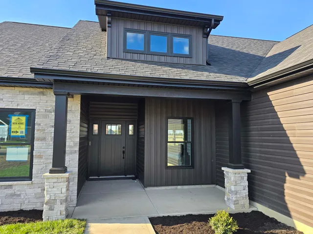 $509,900 | 5248 Carroll Creek Run, Fort Wayne, IN 46818