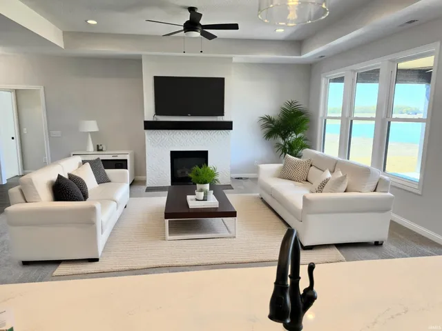 $509,900 | 5248 Carroll Creek Run, Fort Wayne, IN 46818