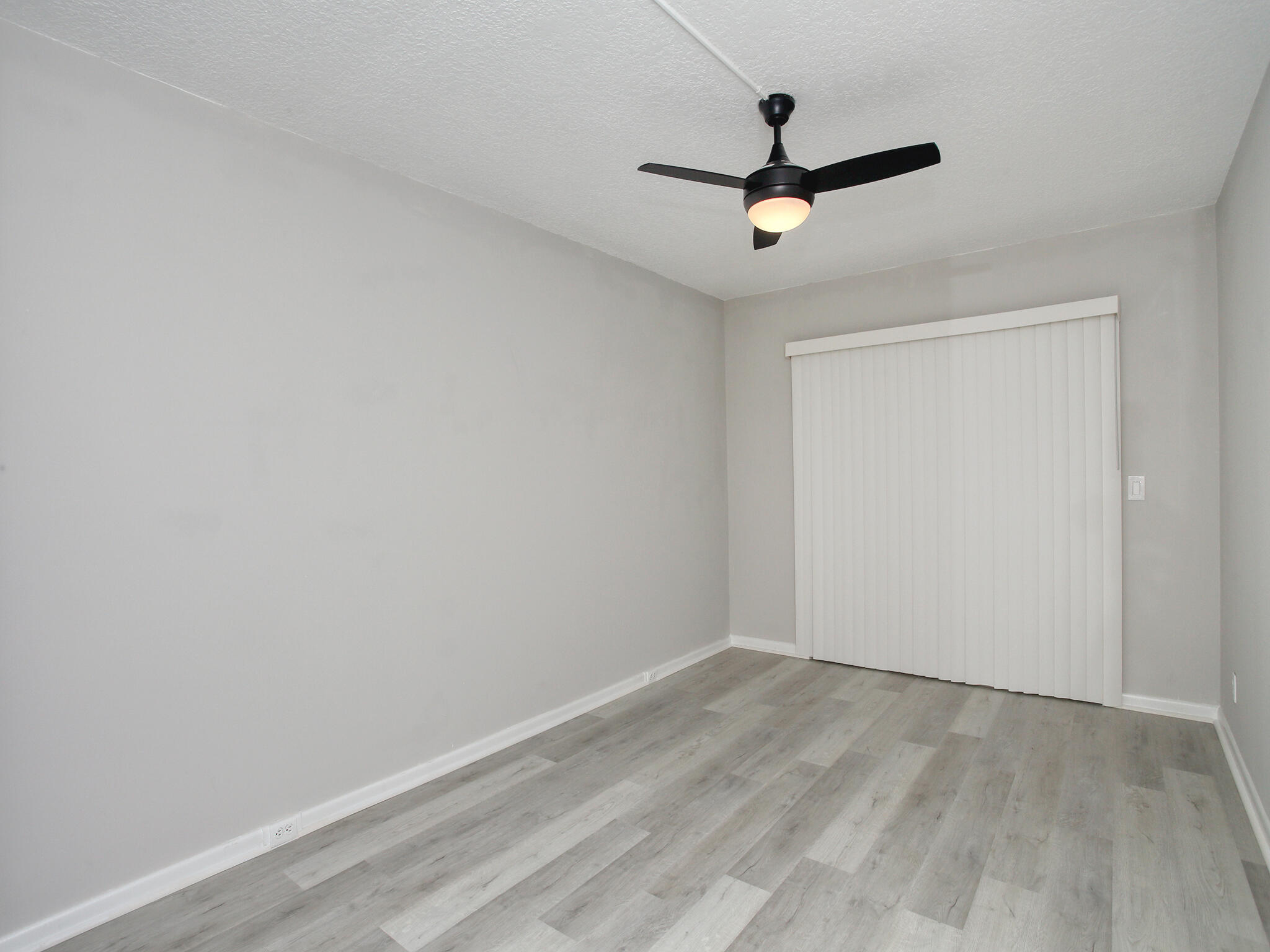 3015 Guildford East Boca Raton, FL 33434 - Photo 20 of 41 BEDROOM TWO