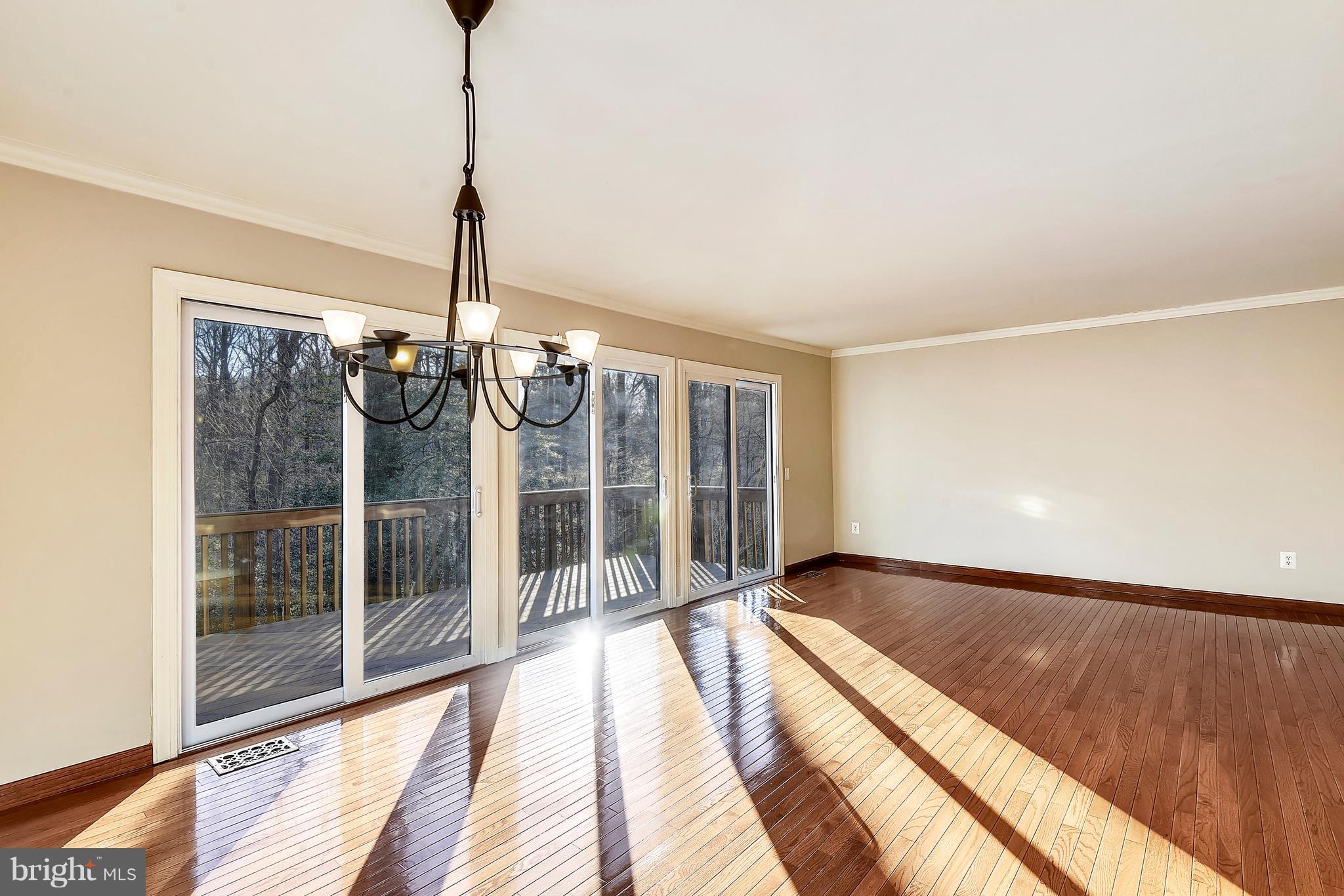 2274 Wheelwright Court Reston, VA 20191 - Photo 15 of 32 Gallery Image 15