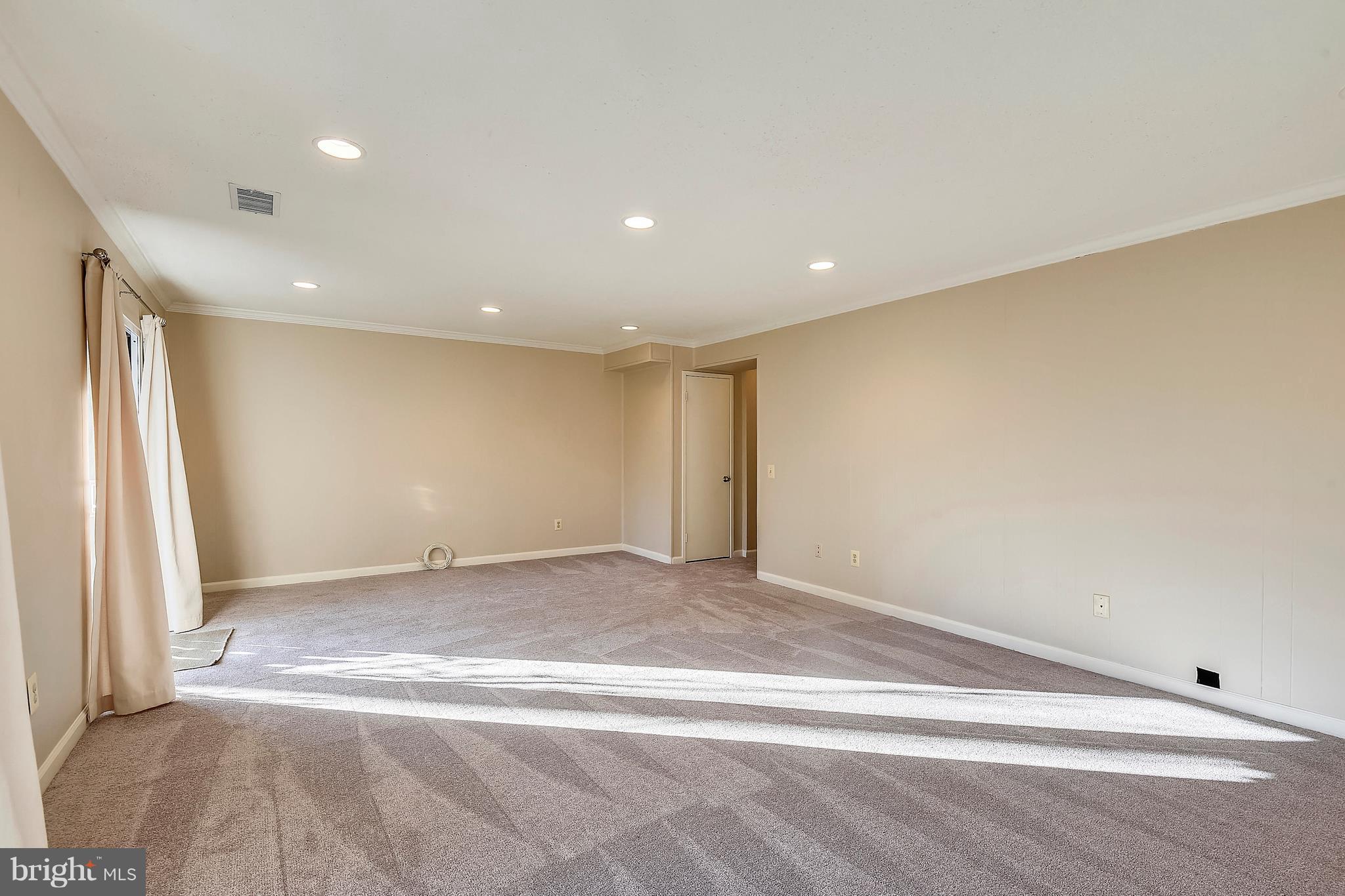 2274 Wheelwright Court Reston, VA 20191 - Photo 28 of 32 Gallery Image 28
