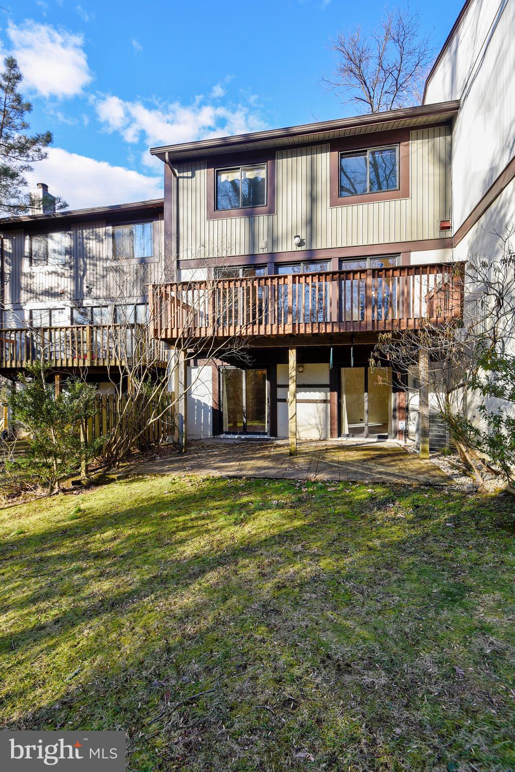 2274 Wheelwright Court Reston, VA 20191 - Photo 4 of 32 Back area has lawn with usable space