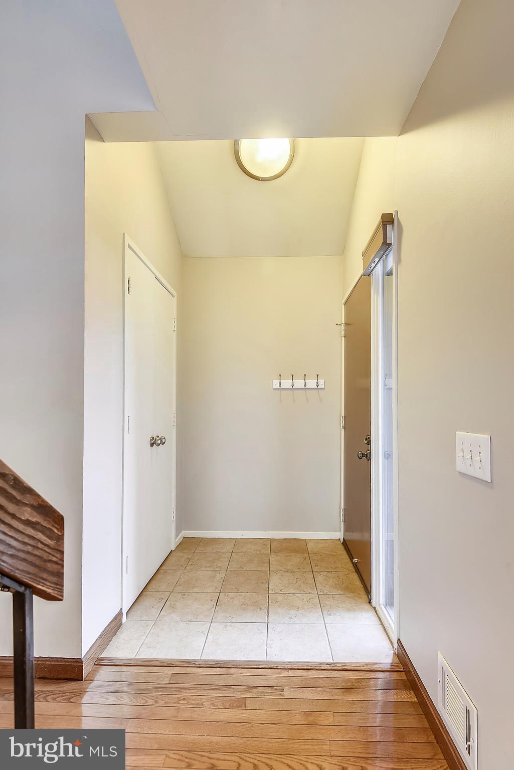 2274 Wheelwright Court Reston, VA 20191 - Photo 5 of 32 Entryway w/large walk in coat closet