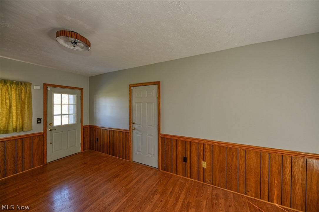 214 Waterloo Road Mogadore, OH 44260 - Photo 19 of 25