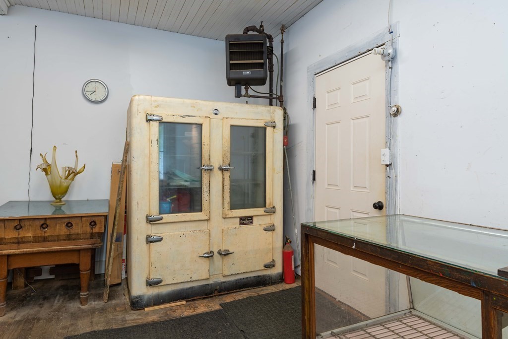25 Amherst Road Pelham, MA 01002 - Photo 10 of 22