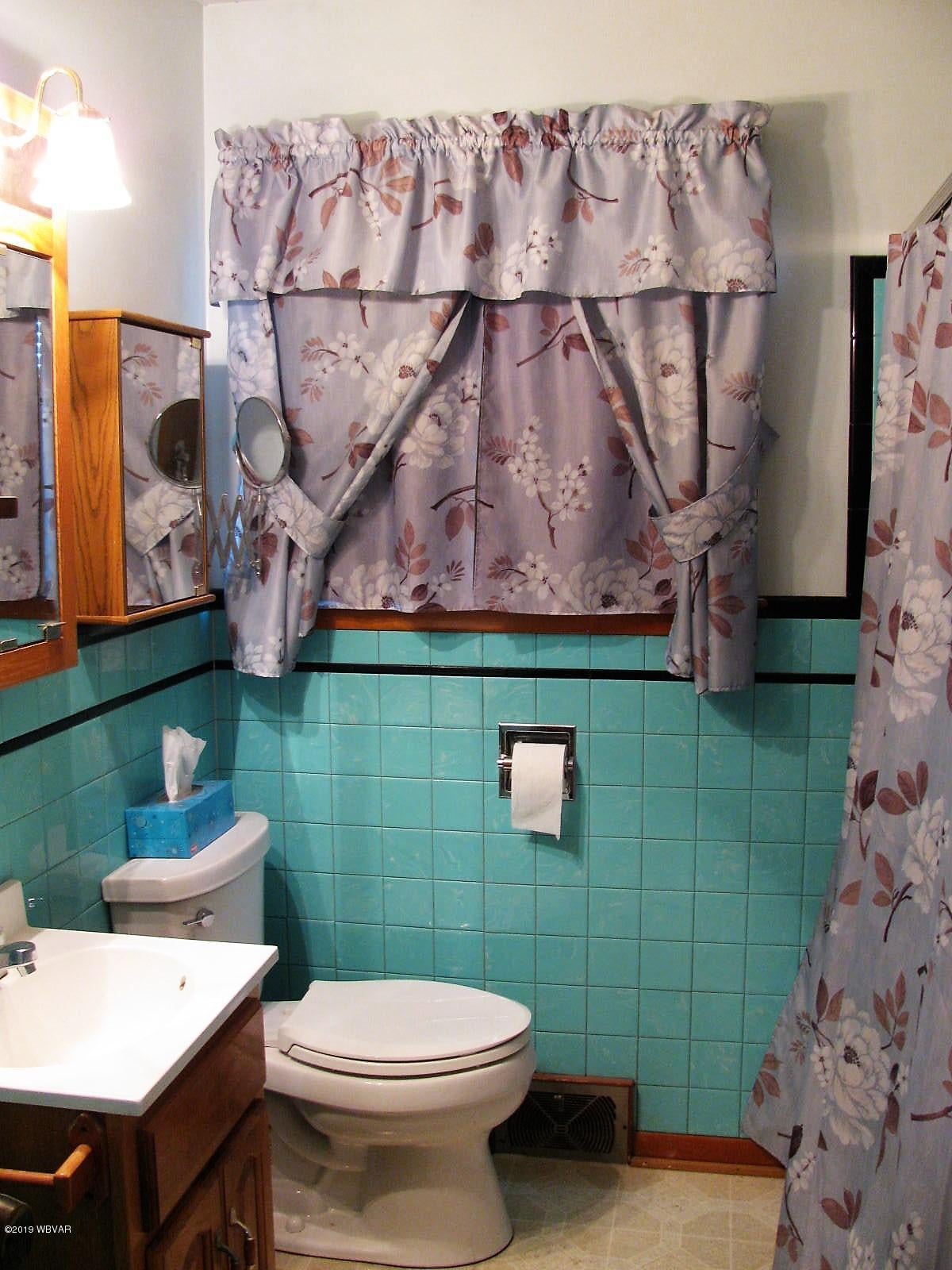 1012 Arthur Road Montoursville, PA 17754 - Photo 6 of 11 Full Bath