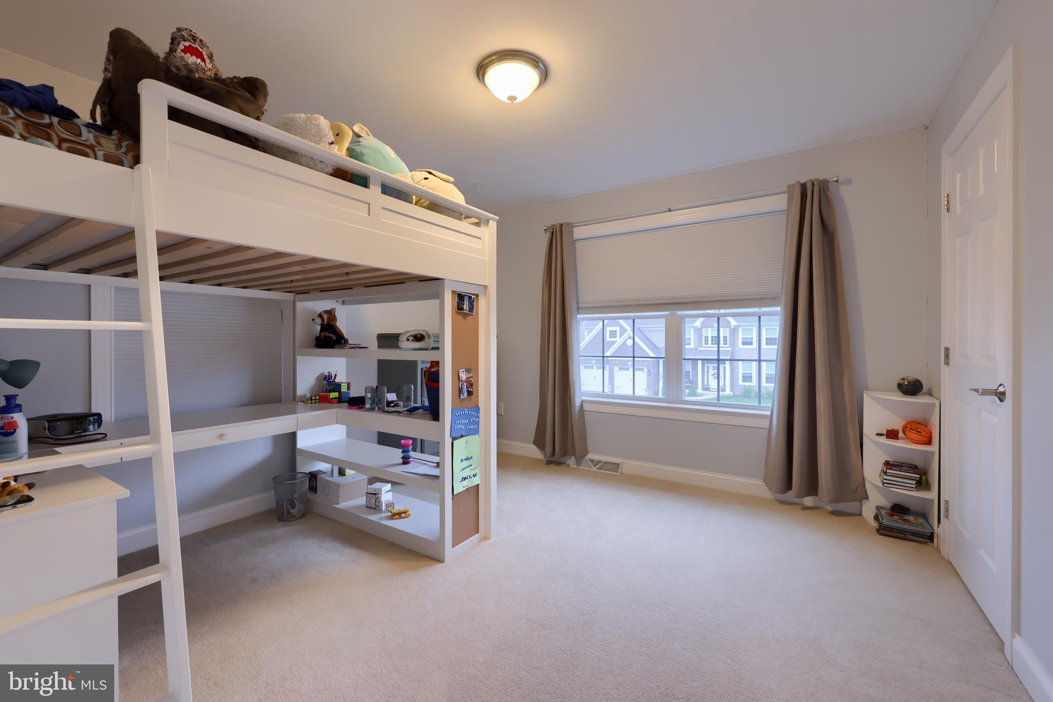 1028 Suffolk Drive Lititz, PA 17543 - Photo 38 of 54 Gallery Image 38