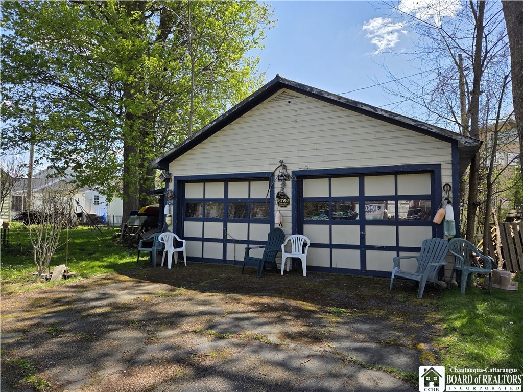 2400 Keller Road Busti, NY 14710 - Photo 2 of 10