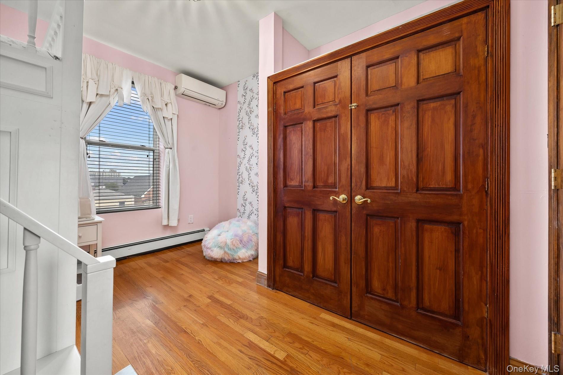 67-31 52nd Road Queens, NY 11378 - Photo 21 of 36 Gallery Image 21