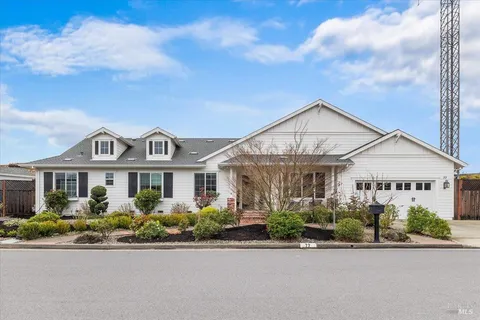 $1,425,000 | 77 Chelsea Drive, Santa Rosa, CA 95403