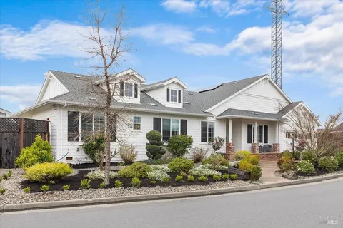 $1,425,000 | 77 Chelsea Drive, Santa Rosa, CA 95403