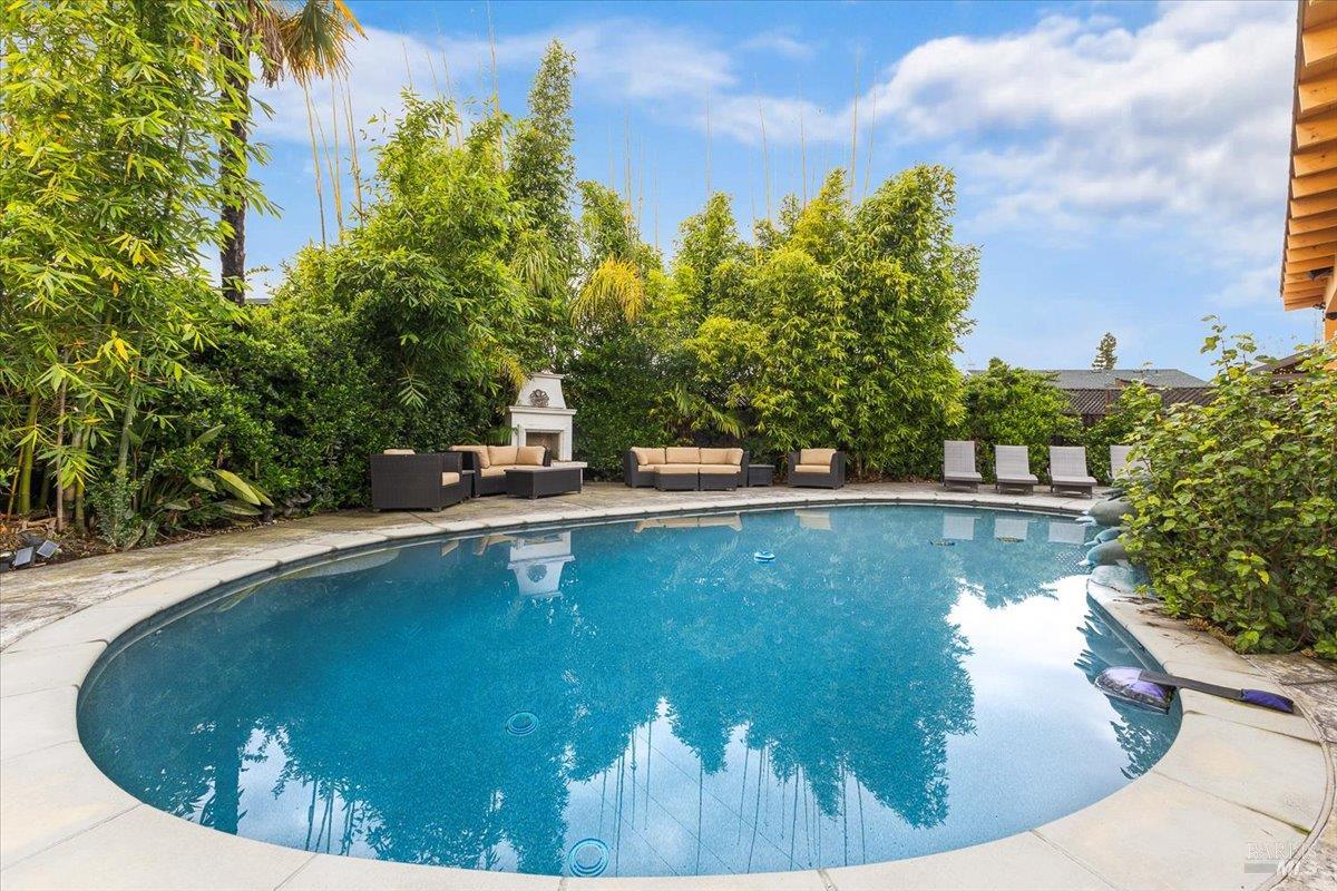 77 Chelsea Drive Santa Rosa, CA 95403 - Photo 49 of 53