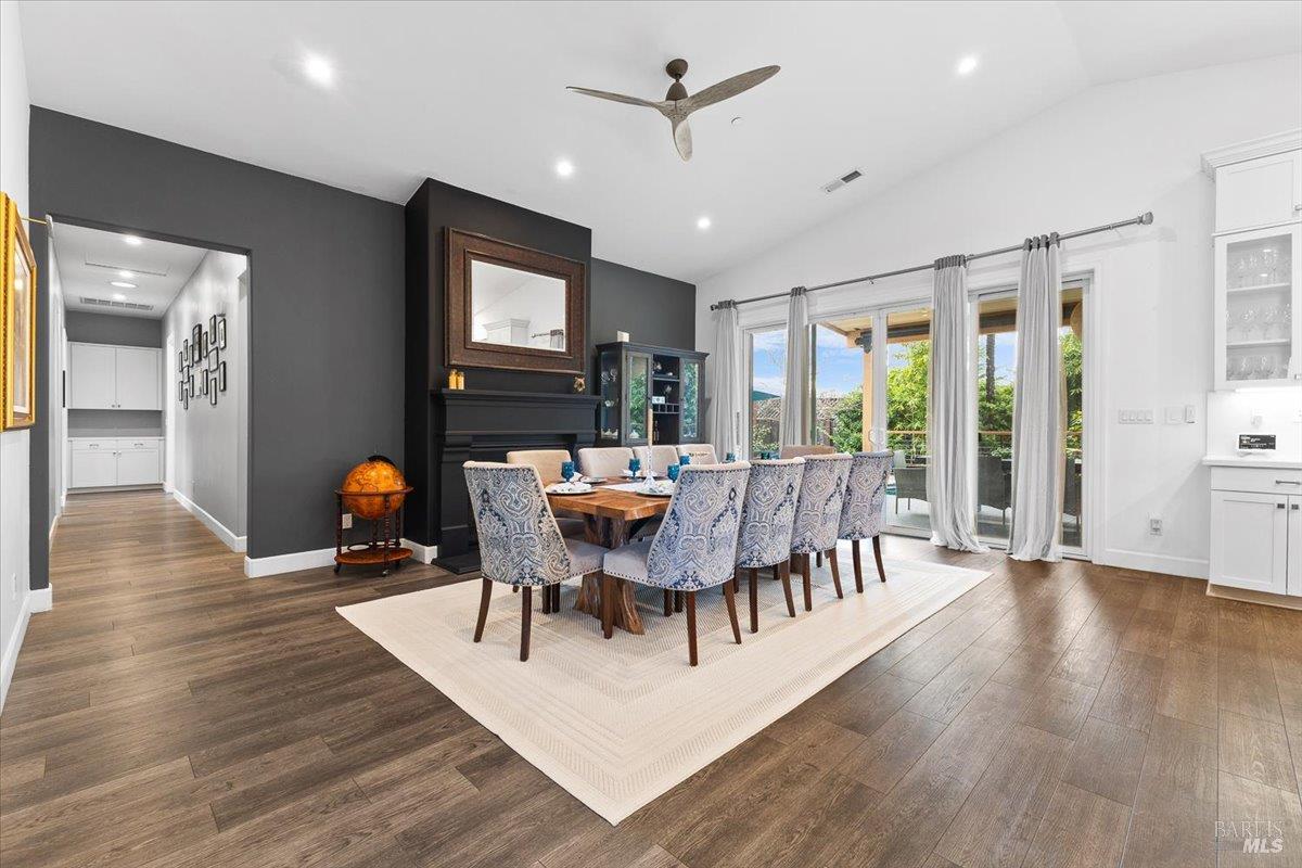 77 Chelsea Drive Santa Rosa, CA 95403 - Photo 7 of 53