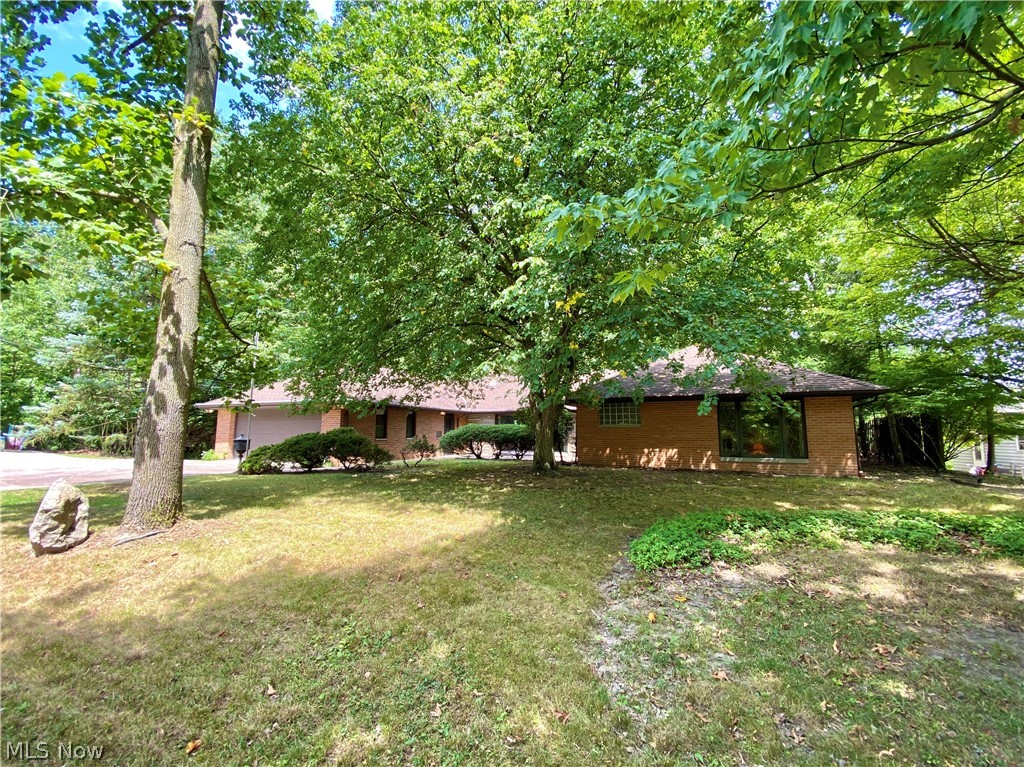 1605 Chestnut Road Independence, OH 44131 - Photo 1 of 31