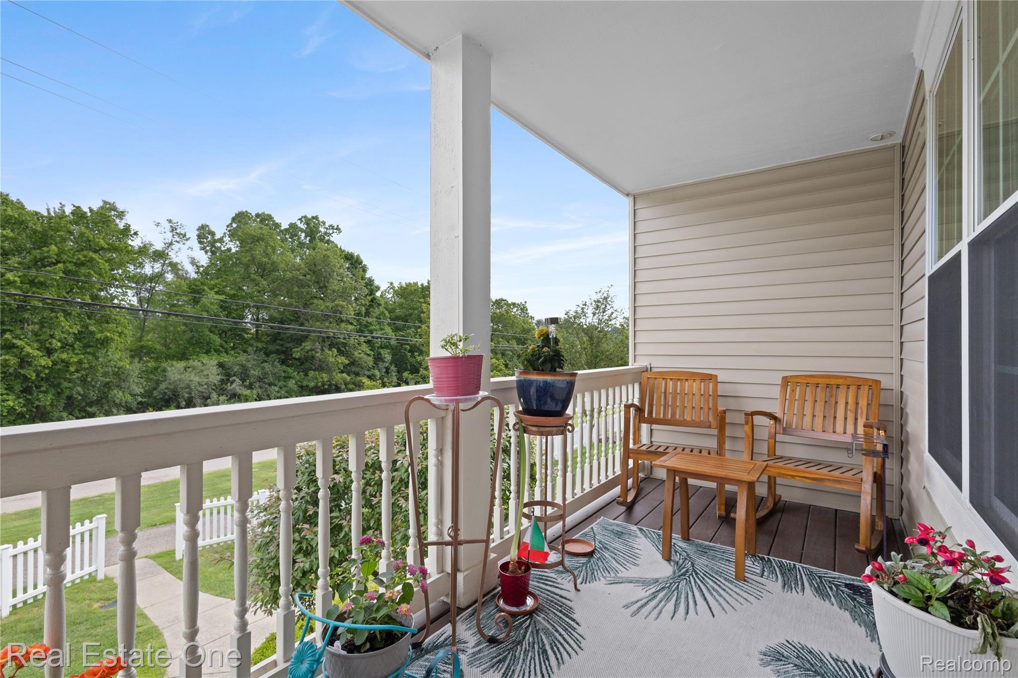 731 East Bluff Court Rochester, MI 48306 - Photo 33 of 39 IMG_7420.jpg