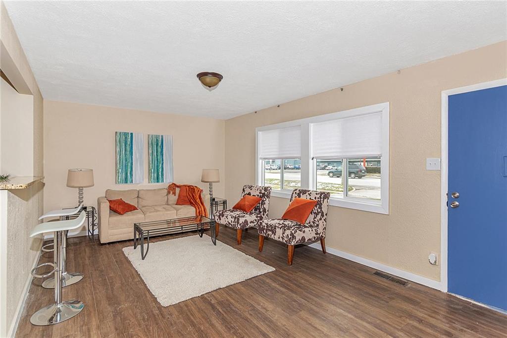 3320 Georgetown Road Indianapolis, IN 46224 - Photo 3 of 28 Gallery Image 3