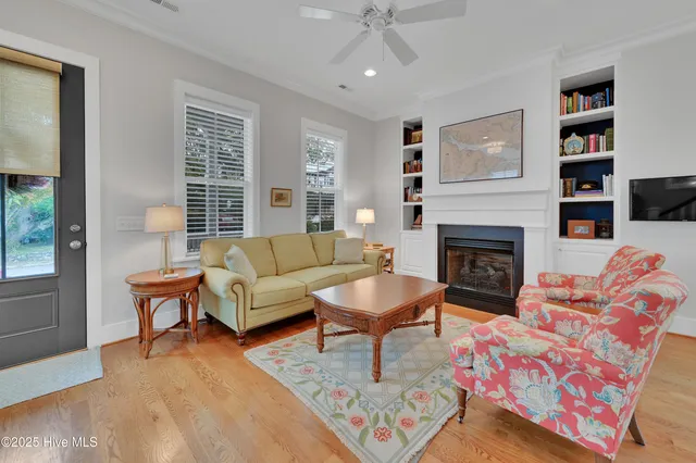 $650,000 | 303 East Water Street, Washington, NC 27889