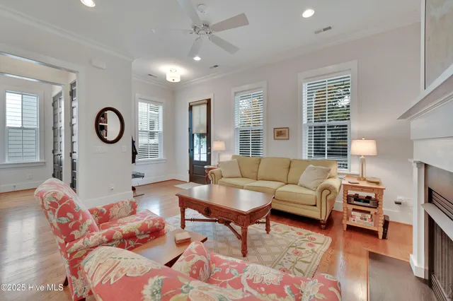 $650,000 | 303 East Water Street, Washington, NC 27889