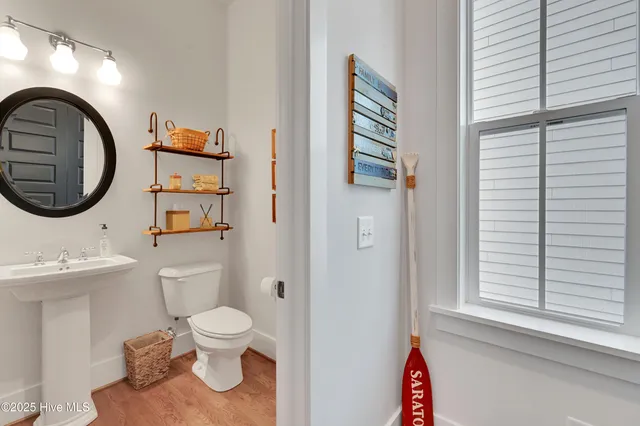 $650,000 | 303 East Water Street, Washington, NC 27889