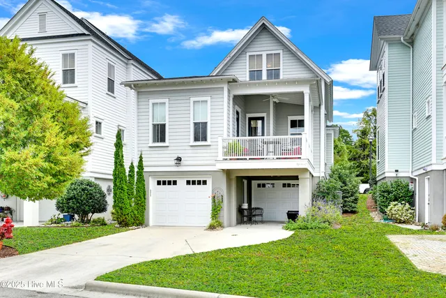 $650,000 | 303 East Water Street, Washington, NC 27889