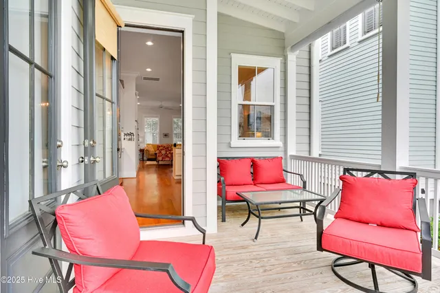 $650,000 | 303 East Water Street, Washington, NC 27889