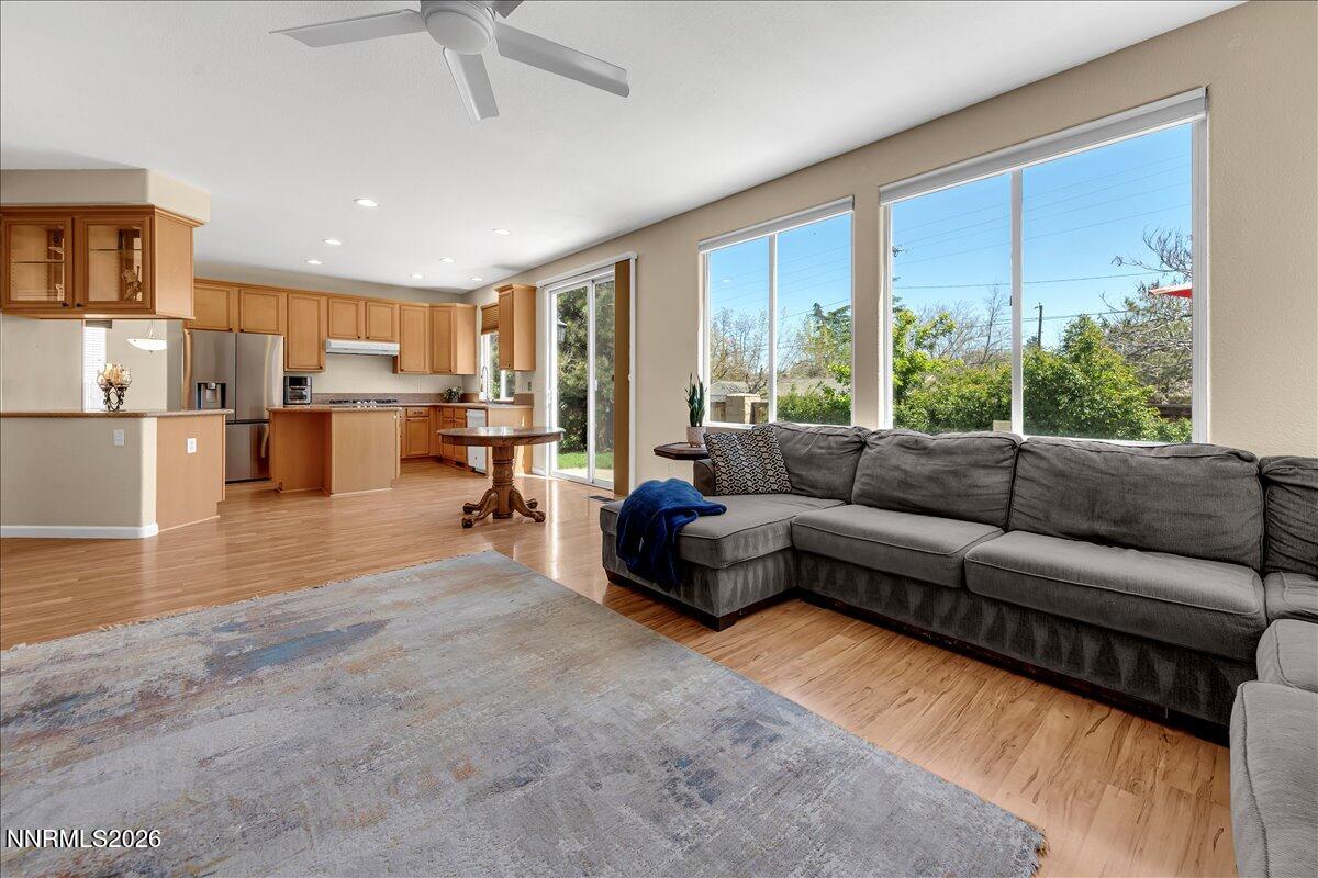 1171 Sageberry Court Reno, NV 89509 - Photo 13 of 38 18-018