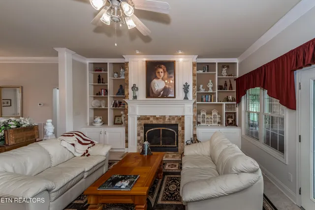 $886,000 | 111 Nunnehi Trail, Vonore, TN 37885