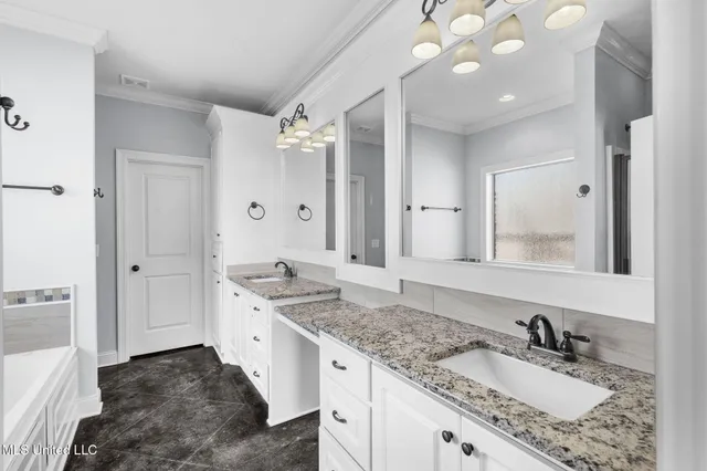 $300,000 | 225 Greenfield Crossing, Brandon, MS 39042