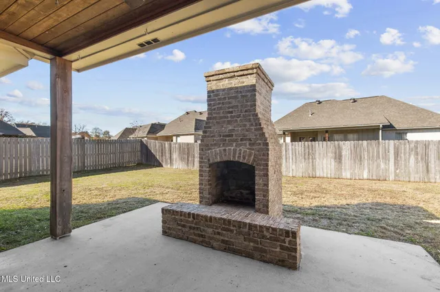 $300,000 | 225 Greenfield Crossing, Brandon, MS 39042