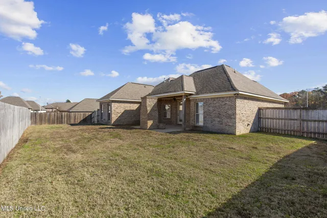 $300,000 | 225 Greenfield Crossing, Brandon, MS 39042